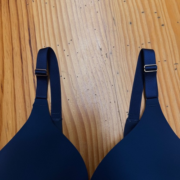 Soma Vanishing 360 Wireless Bra Navy Blue Full Coverage 38DD 072101 - Picture 5 of 5